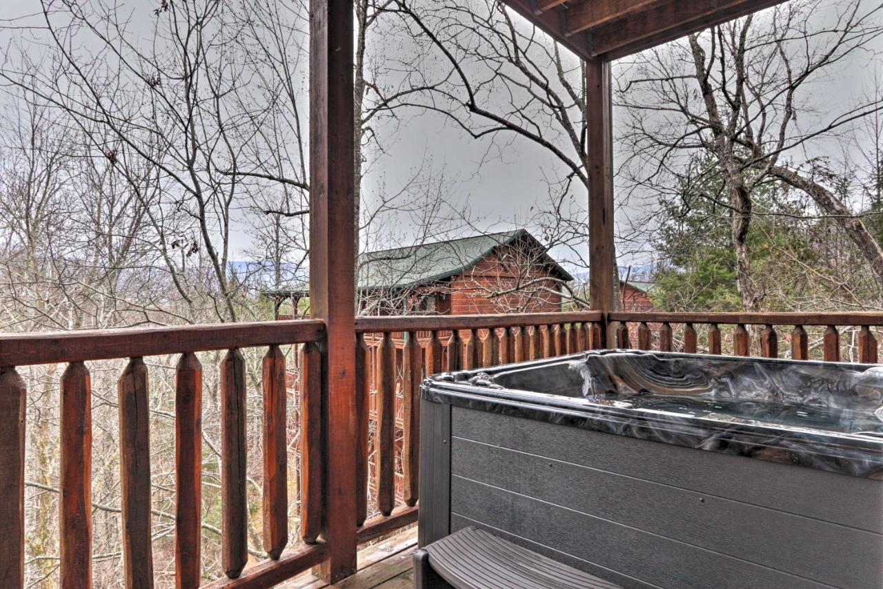 Cabin With Pool Access About 3 Mi To Downtown Gatlinburg Esterno foto