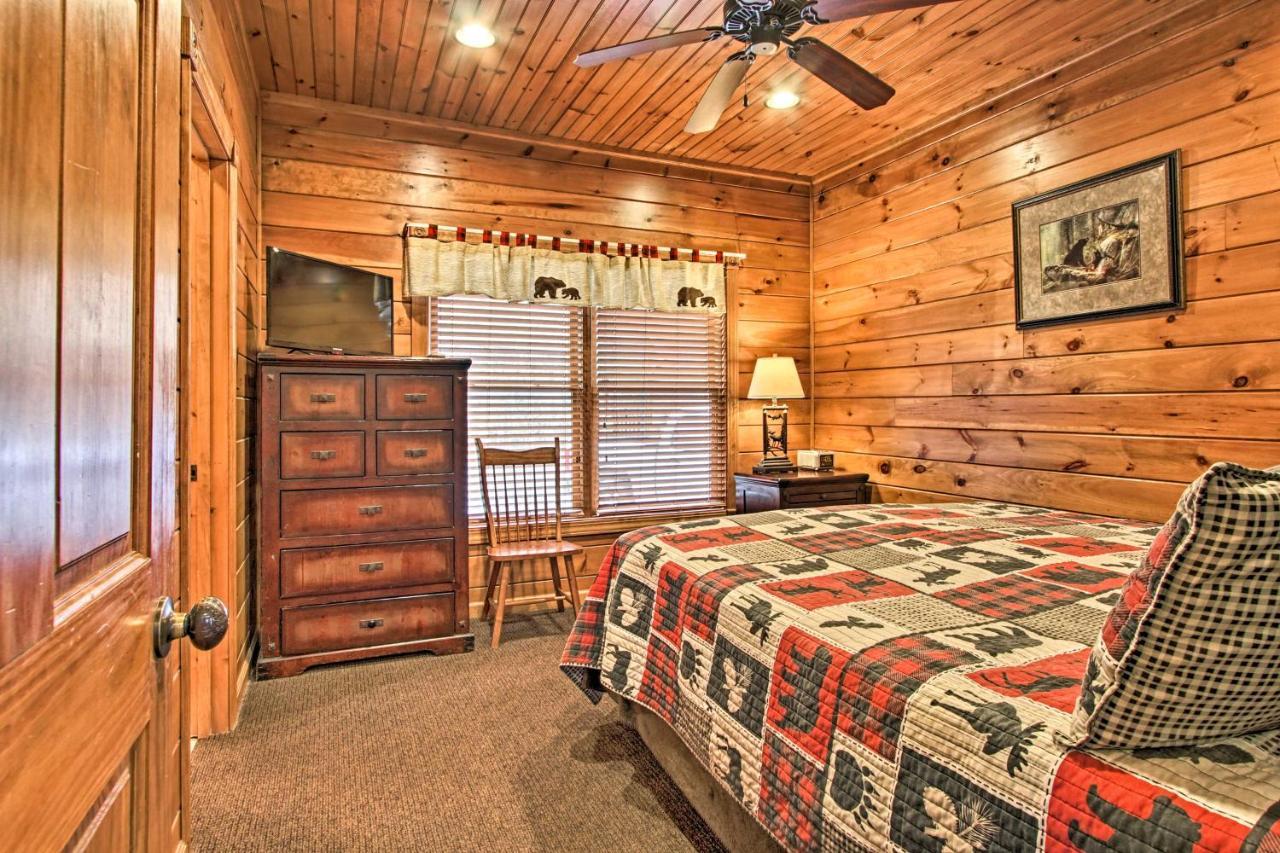 Cabin With Pool Access About 3 Mi To Downtown Gatlinburg Esterno foto