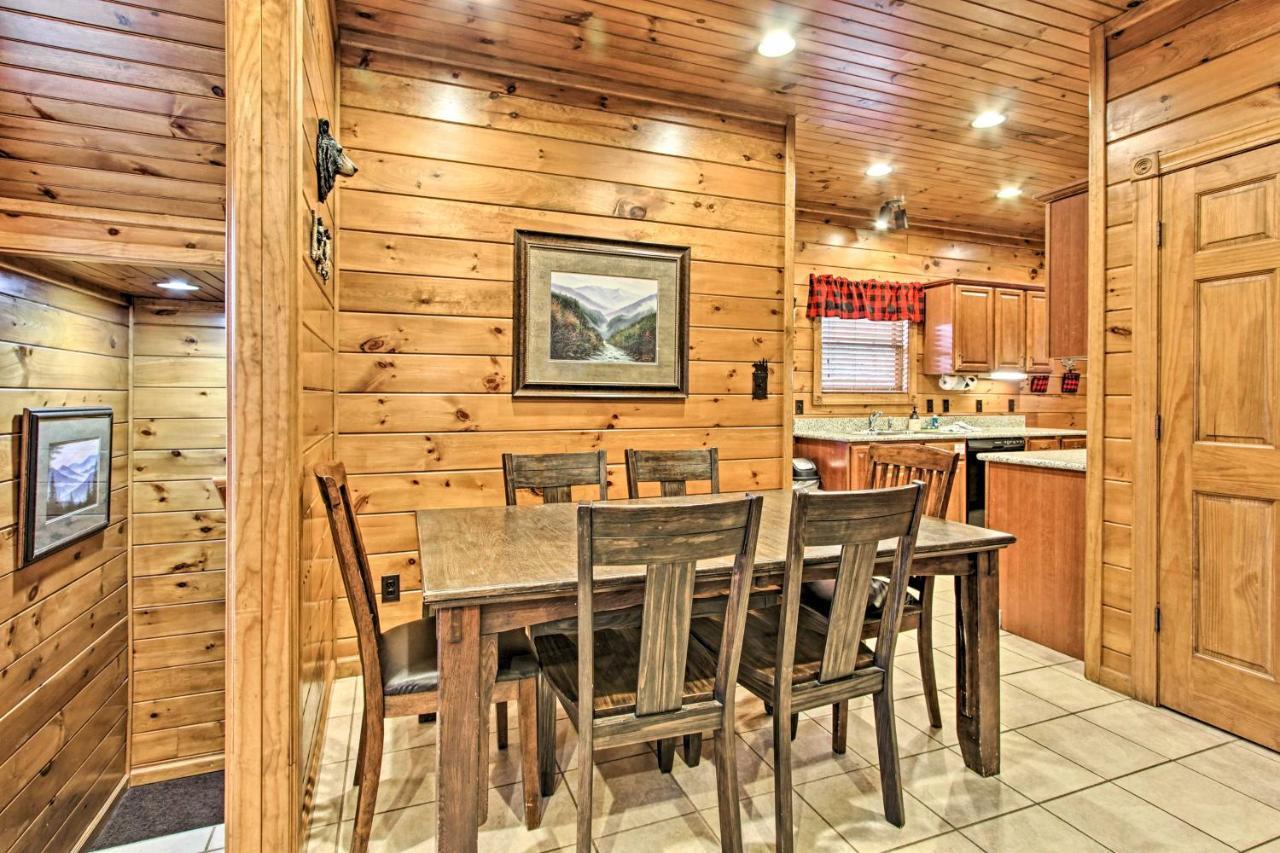 Cabin With Pool Access About 3 Mi To Downtown Gatlinburg Esterno foto